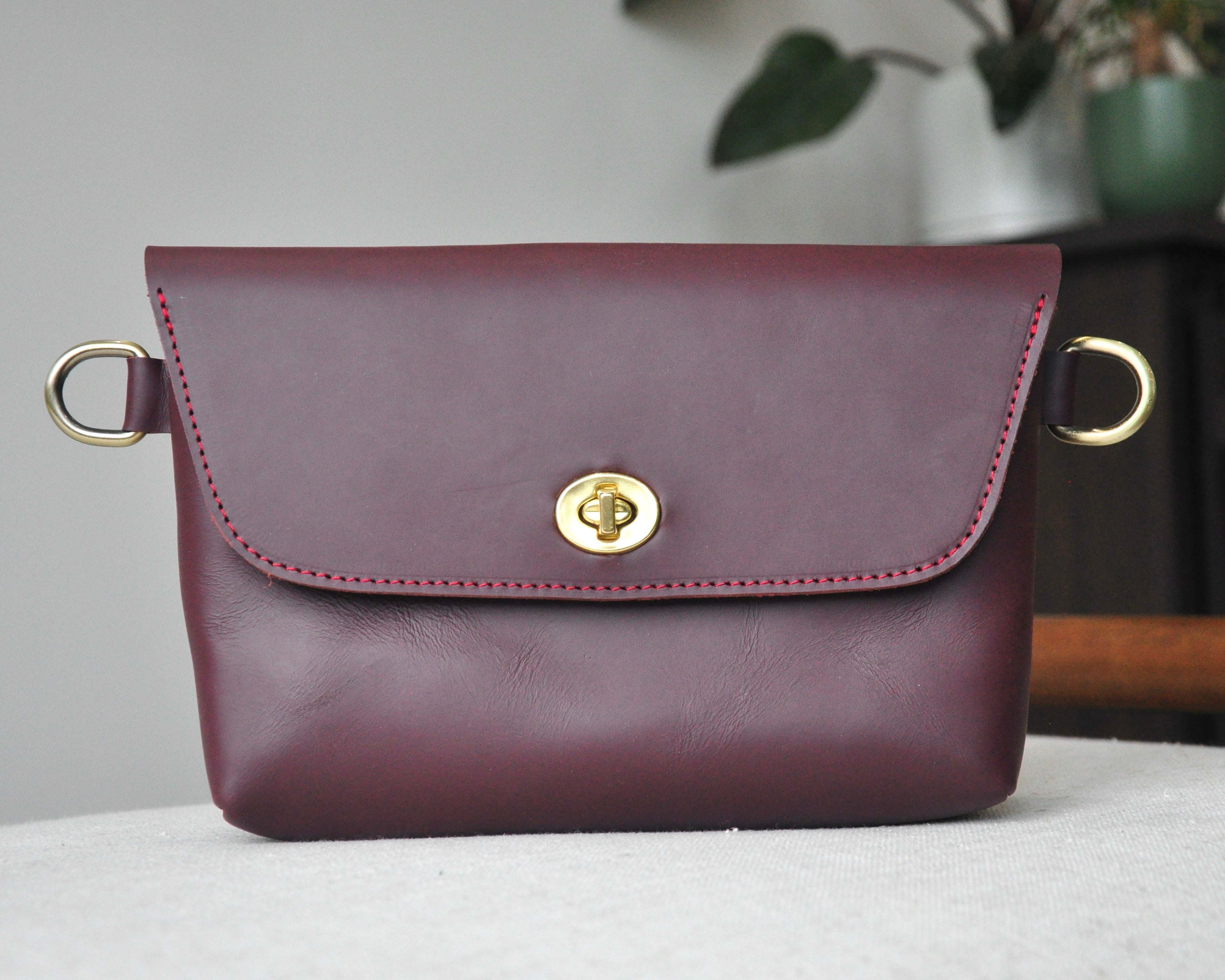 Leather Belt Bag With Twist lock Burgundy